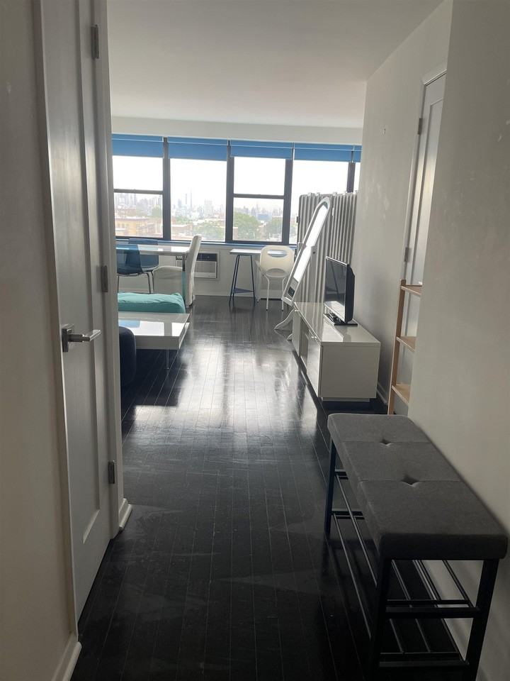 500 Central Ave #806 - Photo 5 of 13