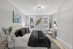 featured image of 121 41st St #3