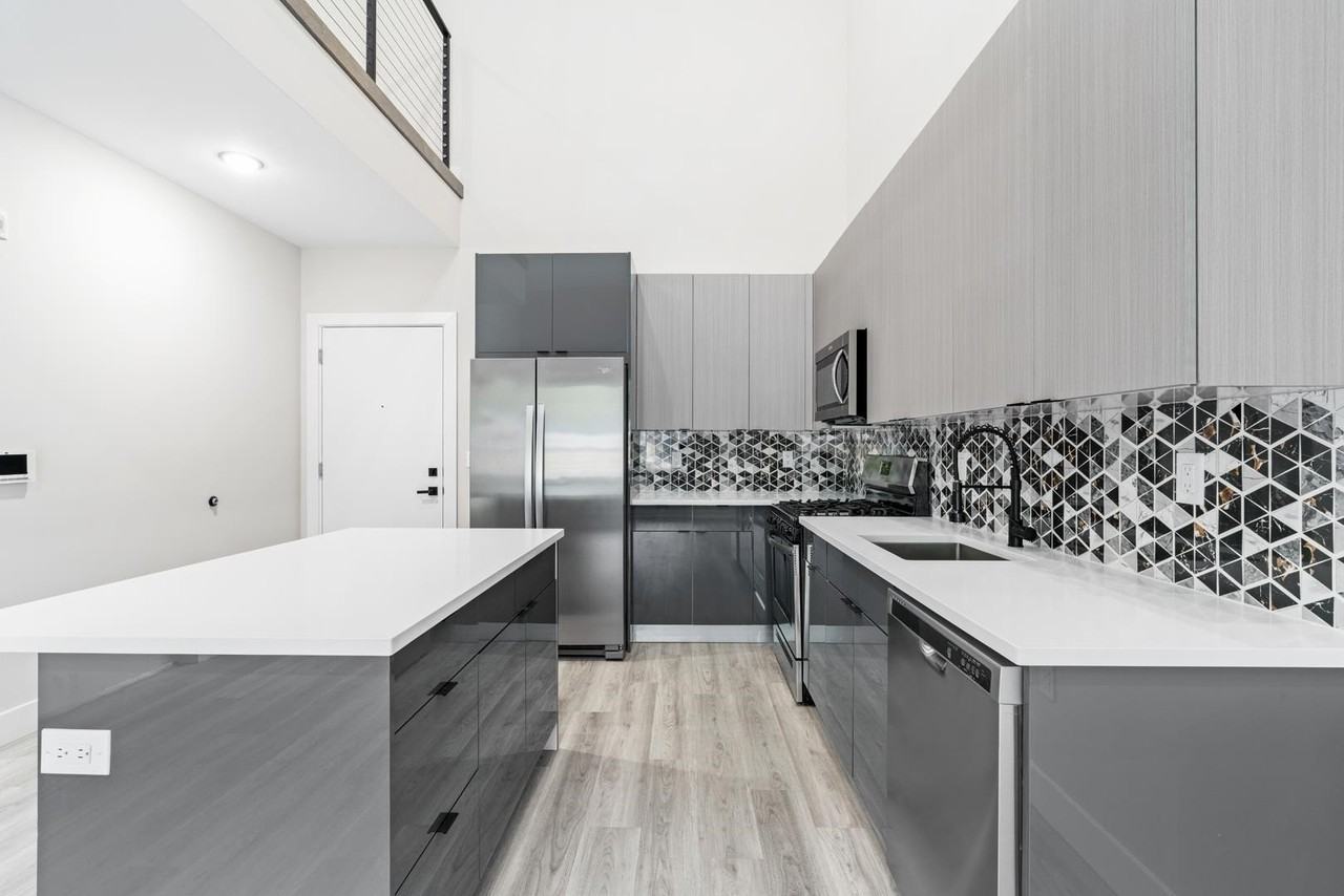 26 GRAND ST #302 - Photo 6 of 19
