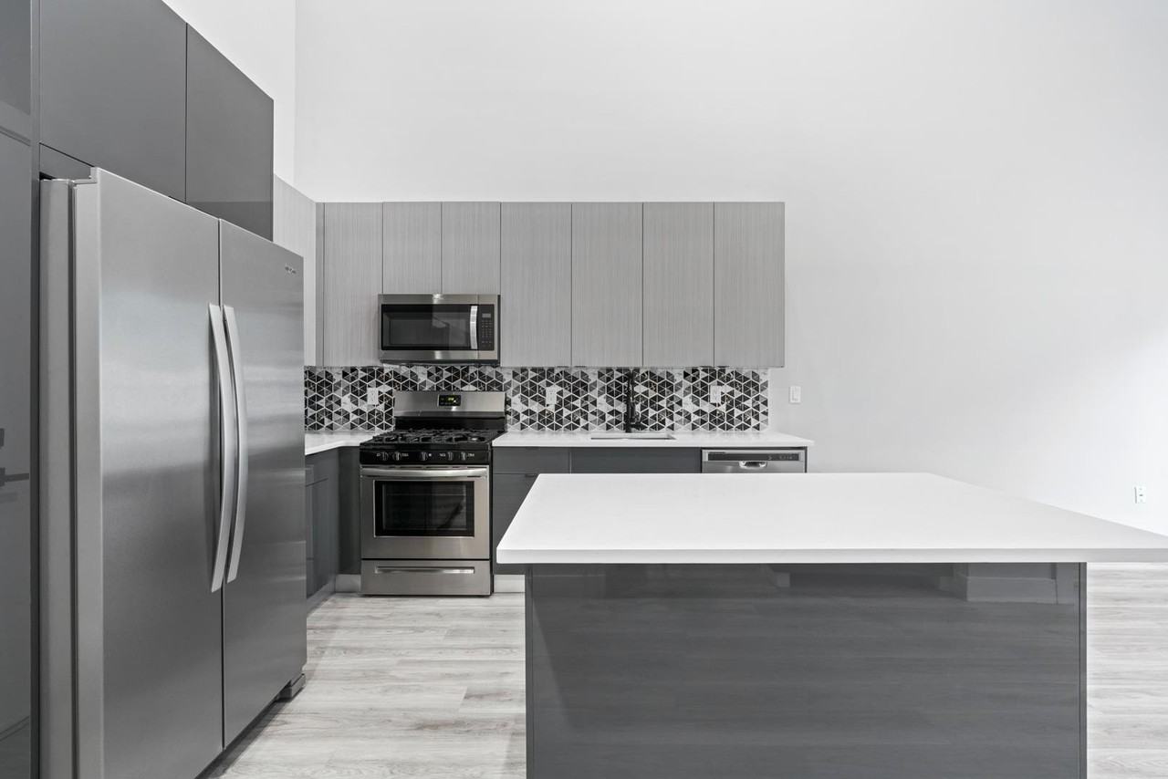 26 GRAND ST #302 - Photo 7 of 19