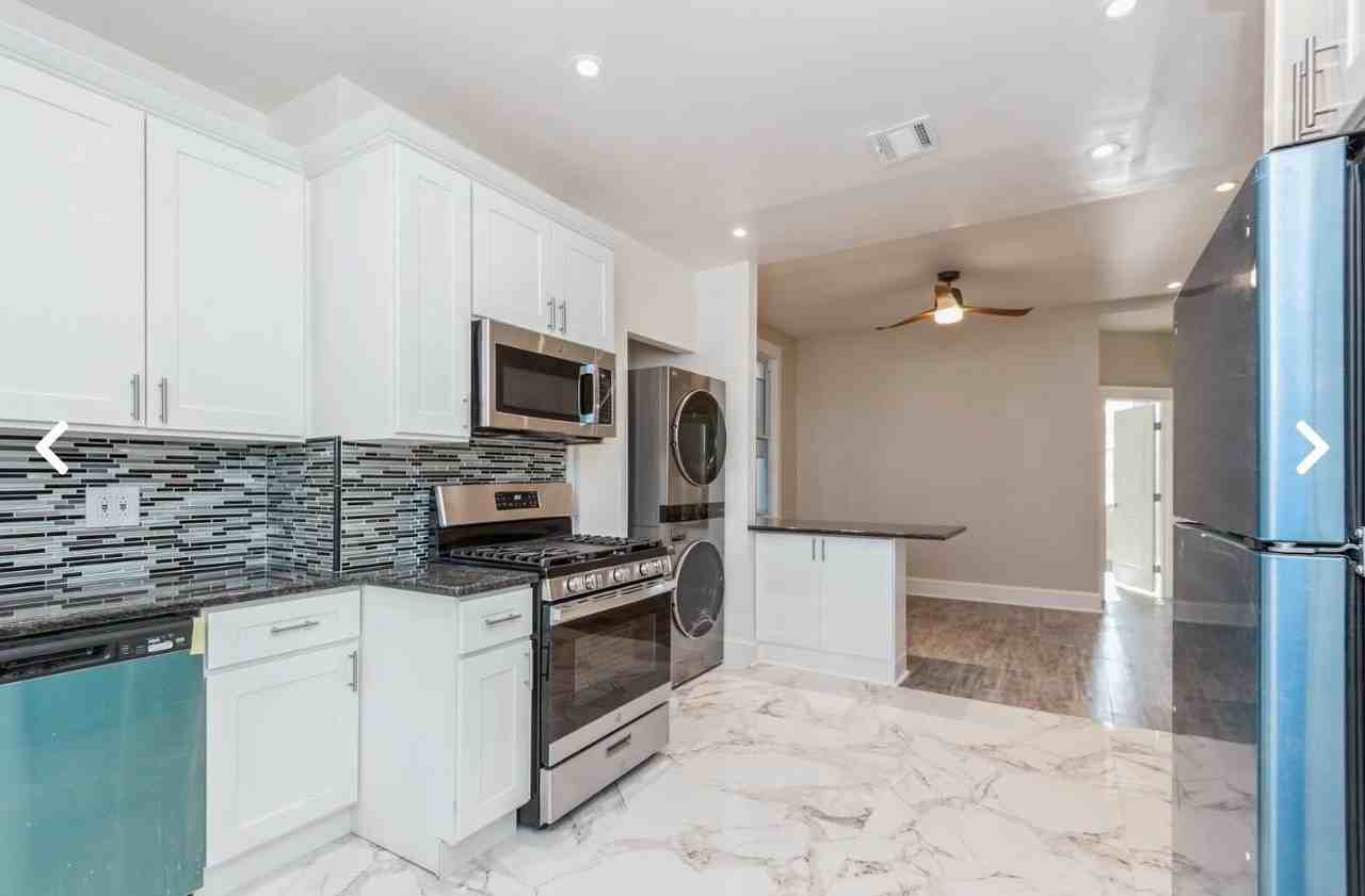 302 Union St #2 - Photo 4 of 20
