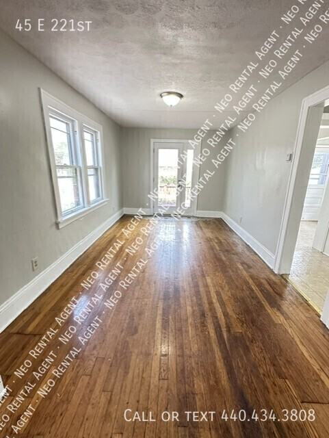 45 E 221st St - Photo 2 of 9