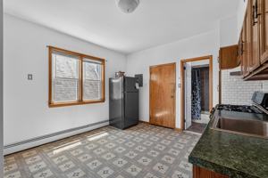 featured image of 25 W 15th St #6