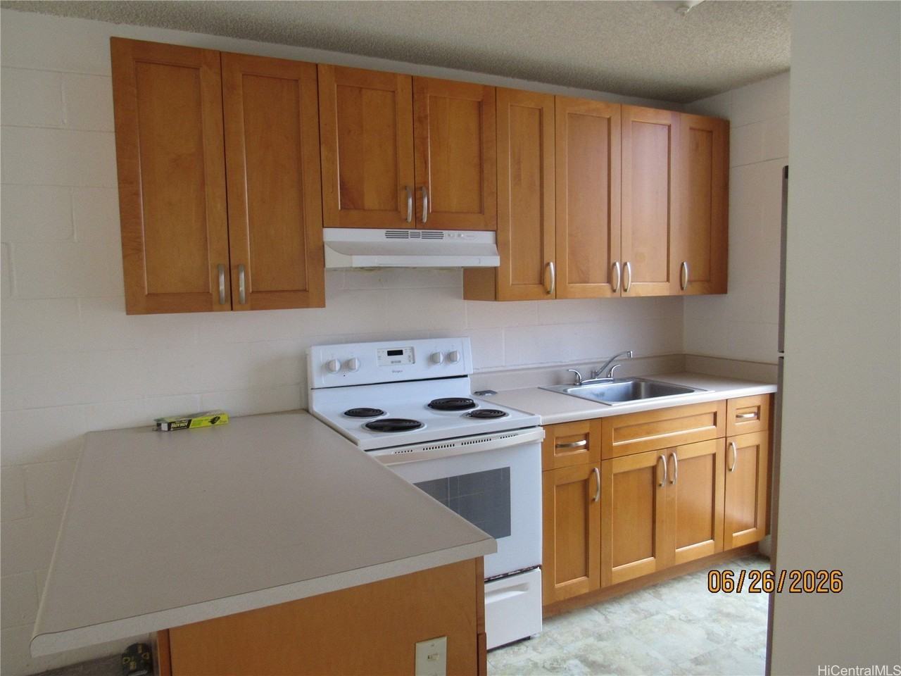 3111 Brokaw St #102 - Photo 7 of 10