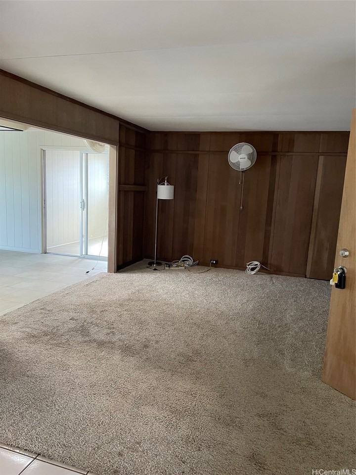 521 Ululani St - Photo 3 of 15