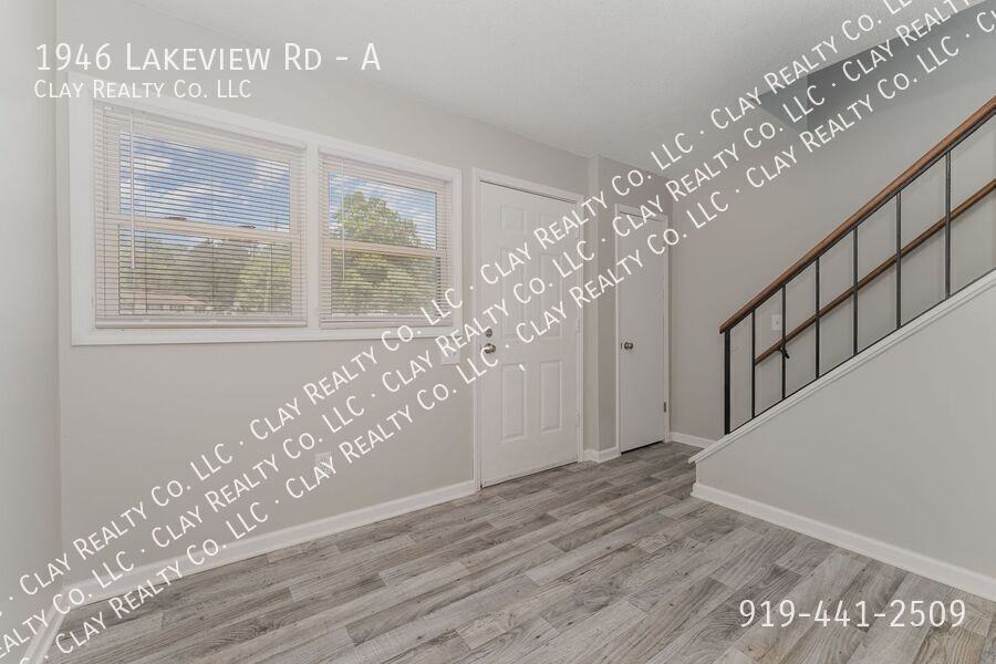 1946 Lakeview Rd #A - Photo 2 of 23