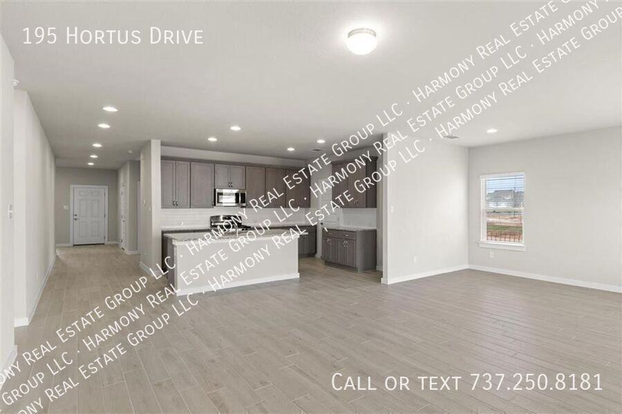 195 Hortus Dr - Photo 3 of 33