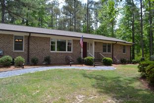 861 Hawthorne Dr - Photo 1 of 1
