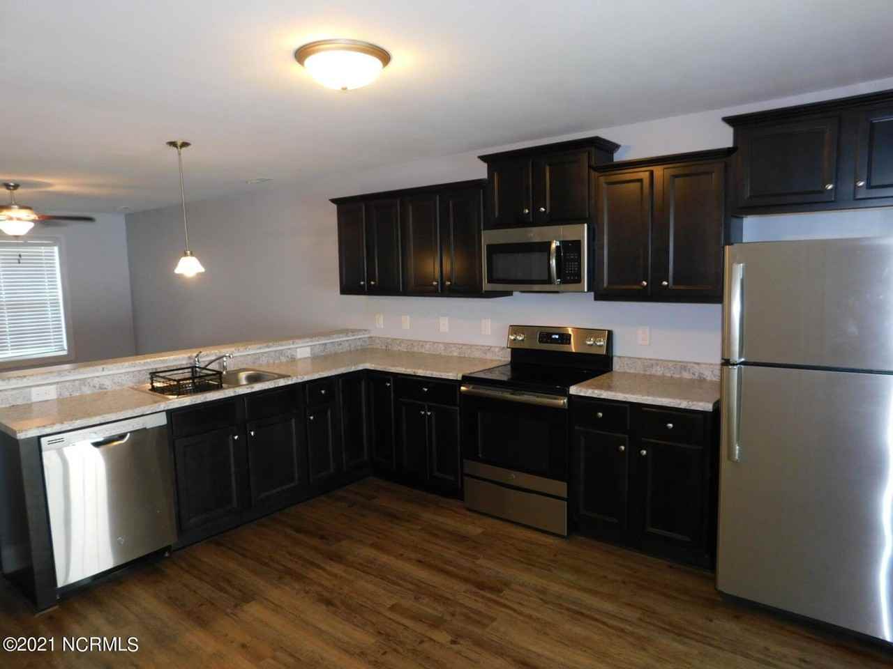 138 Heather Glen Cir - Photo 5 of 18