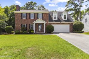 featured image of 118 Archdale Dr