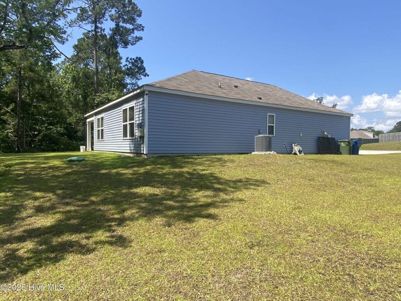413 High Ridge Ct - Photo 5 of 35