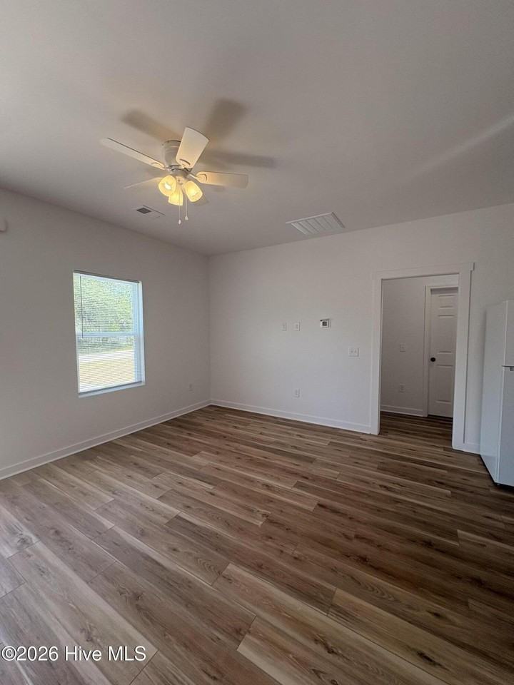 2342 Jolly Roger Dr Sw - Photo 3 of 17