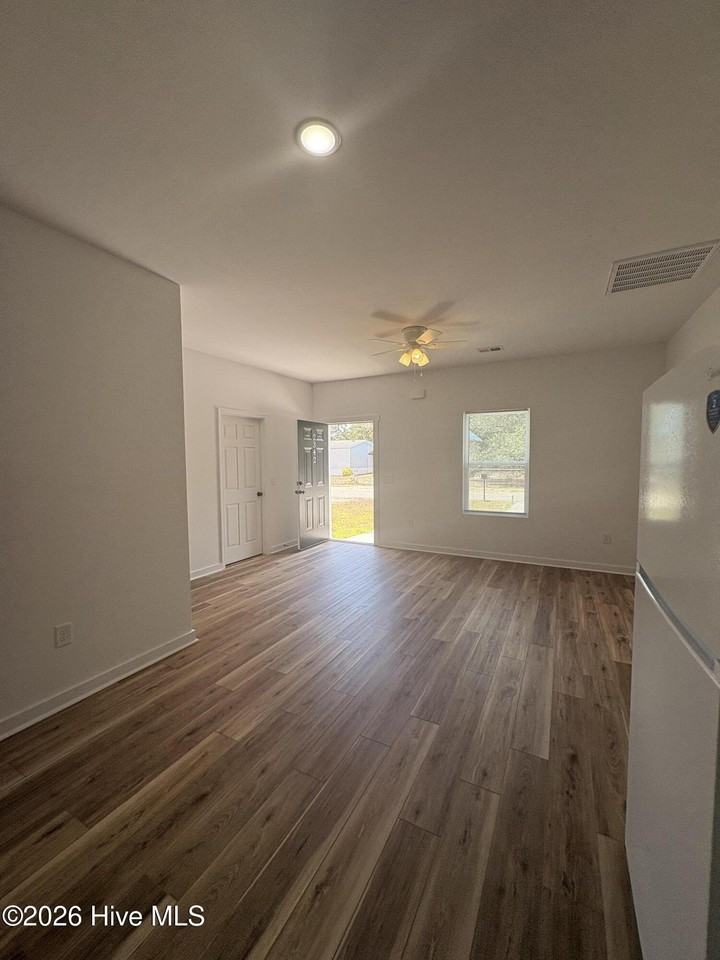 2342 Jolly Roger Dr Sw - Photo 6 of 17