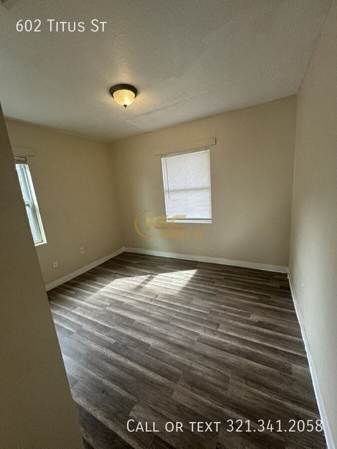 602 Titus St - Photo 6 of 10