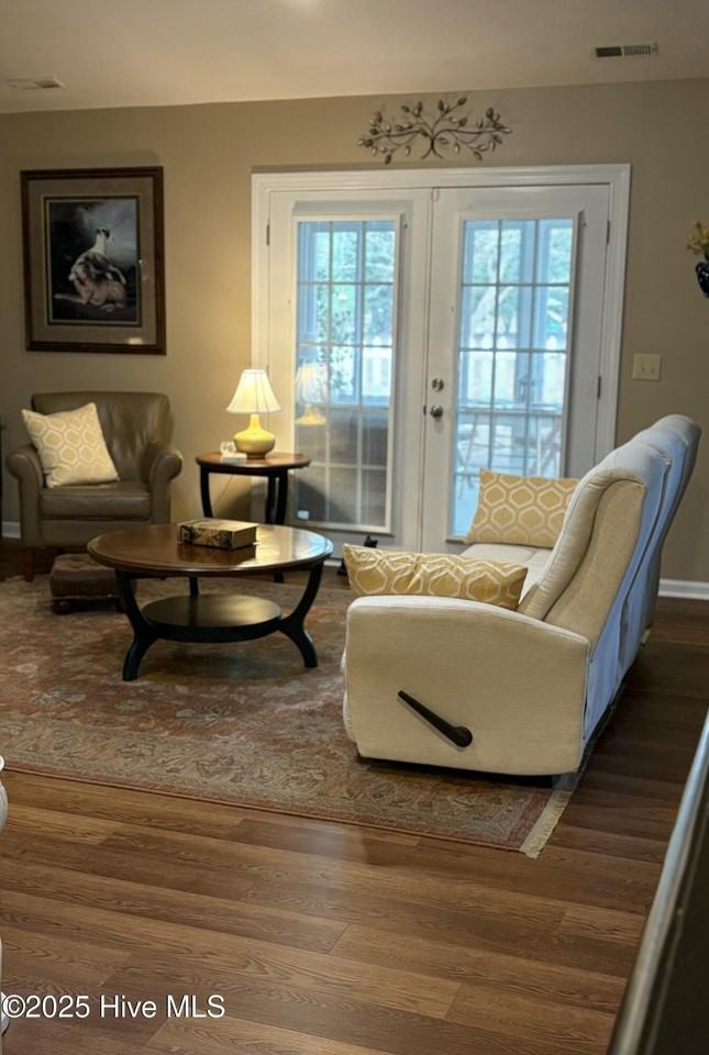 335 Pinehurst Trace Dr - Photo 5 of 20