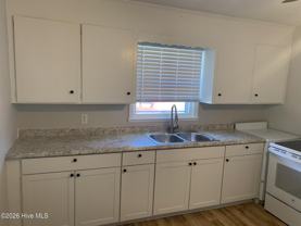 4039 Verna Ave #4039 - Photo 1 of 1