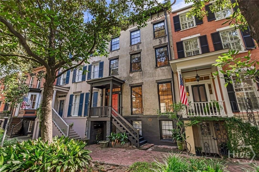 117 E Jones St - Photo 2 of 36