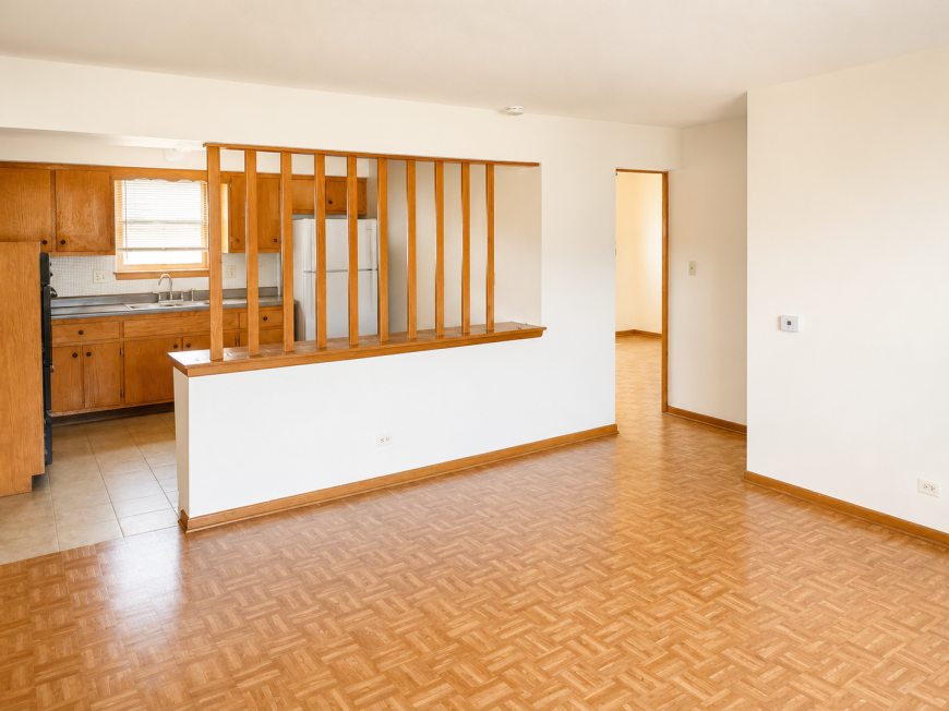 7560 N Waukegan Rd - Photo 4 of 9