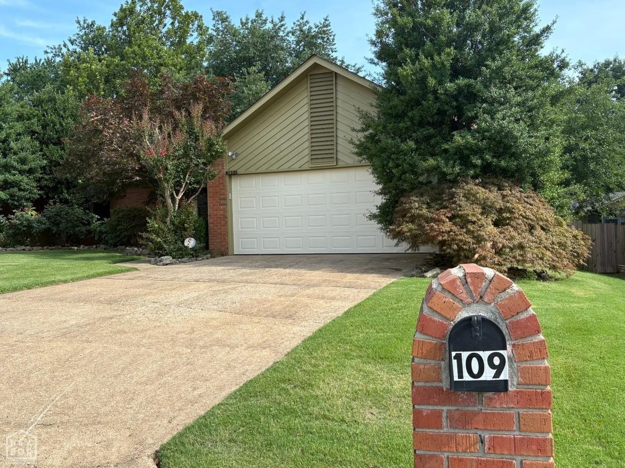 109 Briarcrest Ct - Photo 4 of 14