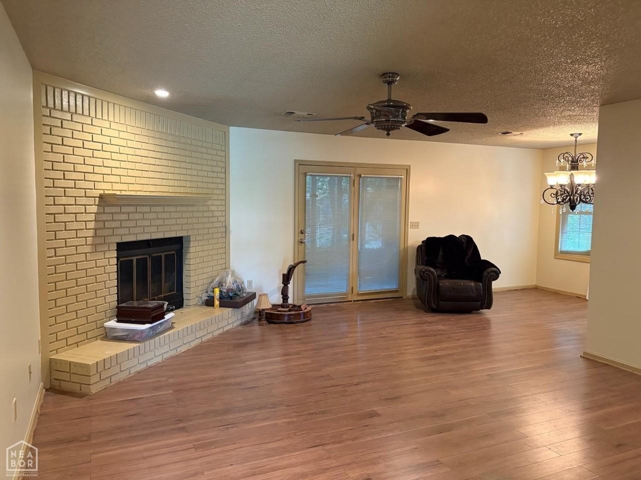 109 Briarcrest Ct - Photo 5 of 14