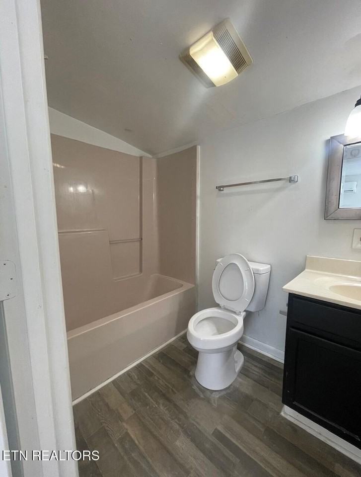 116 Flanders Ave #1 - Photo 4 of 16