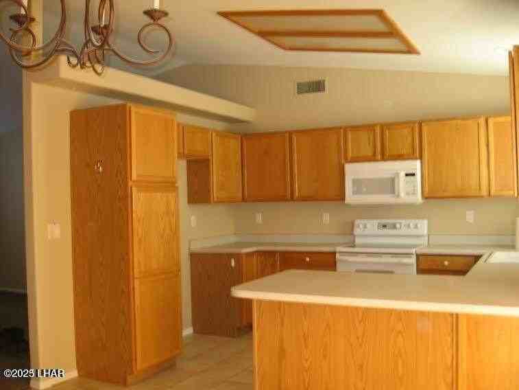 1990 Park Terrace Pl - Photo 2 of 18