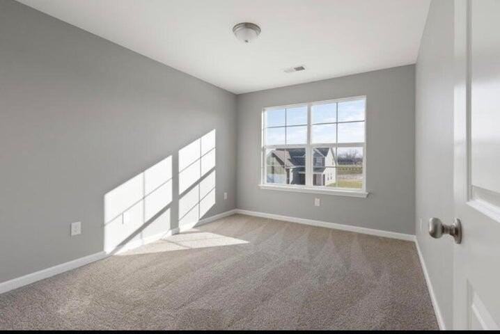192 Oxford Landing Dr - Photo 7 of 9
