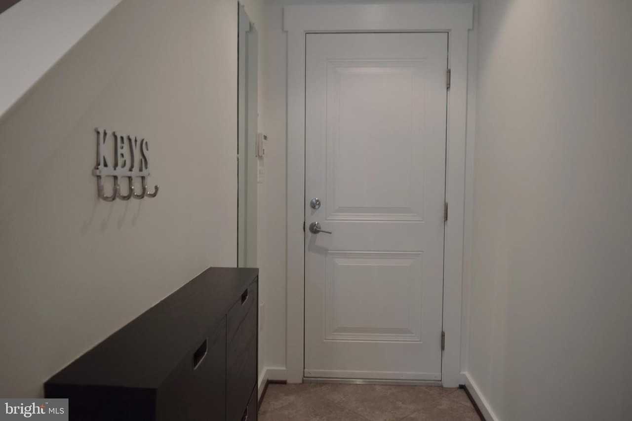 22447 Verde Gate Ter - Photo 5 of 49