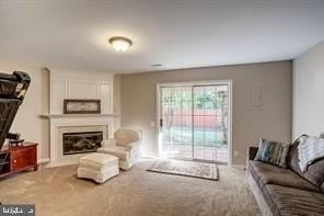 353 Barnfield Sq Ne - Photo 4 of 24