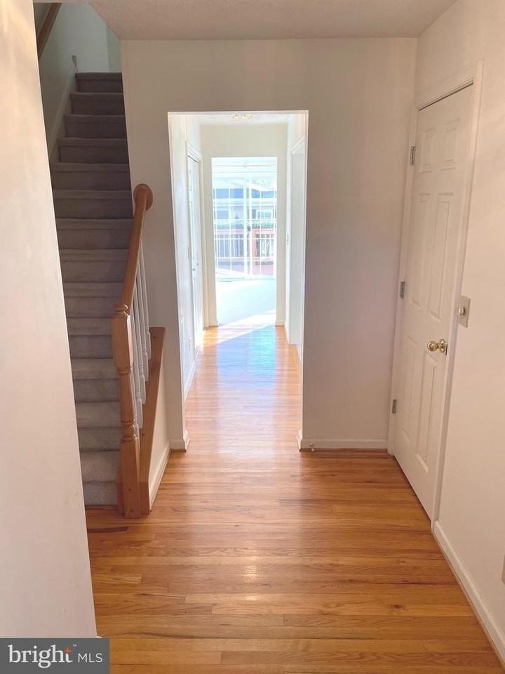2086 Cidermill Ln - Photo 2 of 15