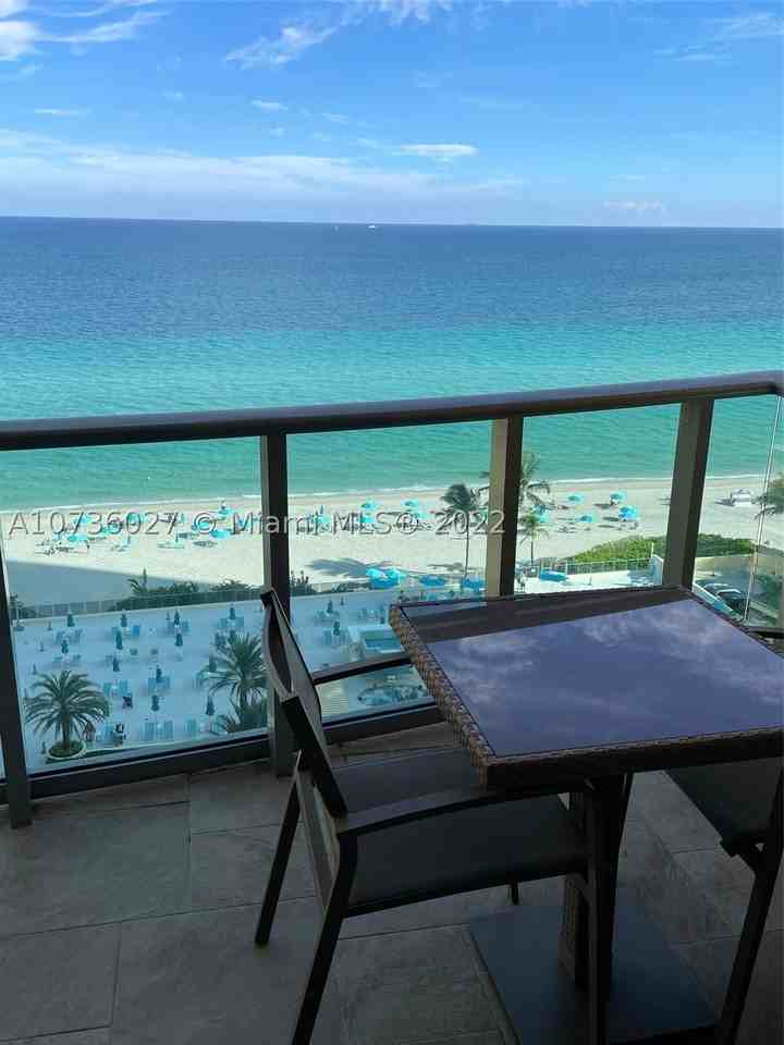 2501 S Ocean Dr - Photo 2 of 50