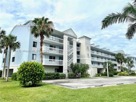 featured image of 20 Ne Plantation Rd #306