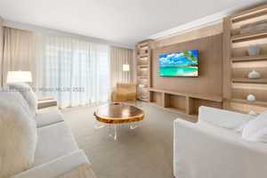 featured image of 102 24th St #1211