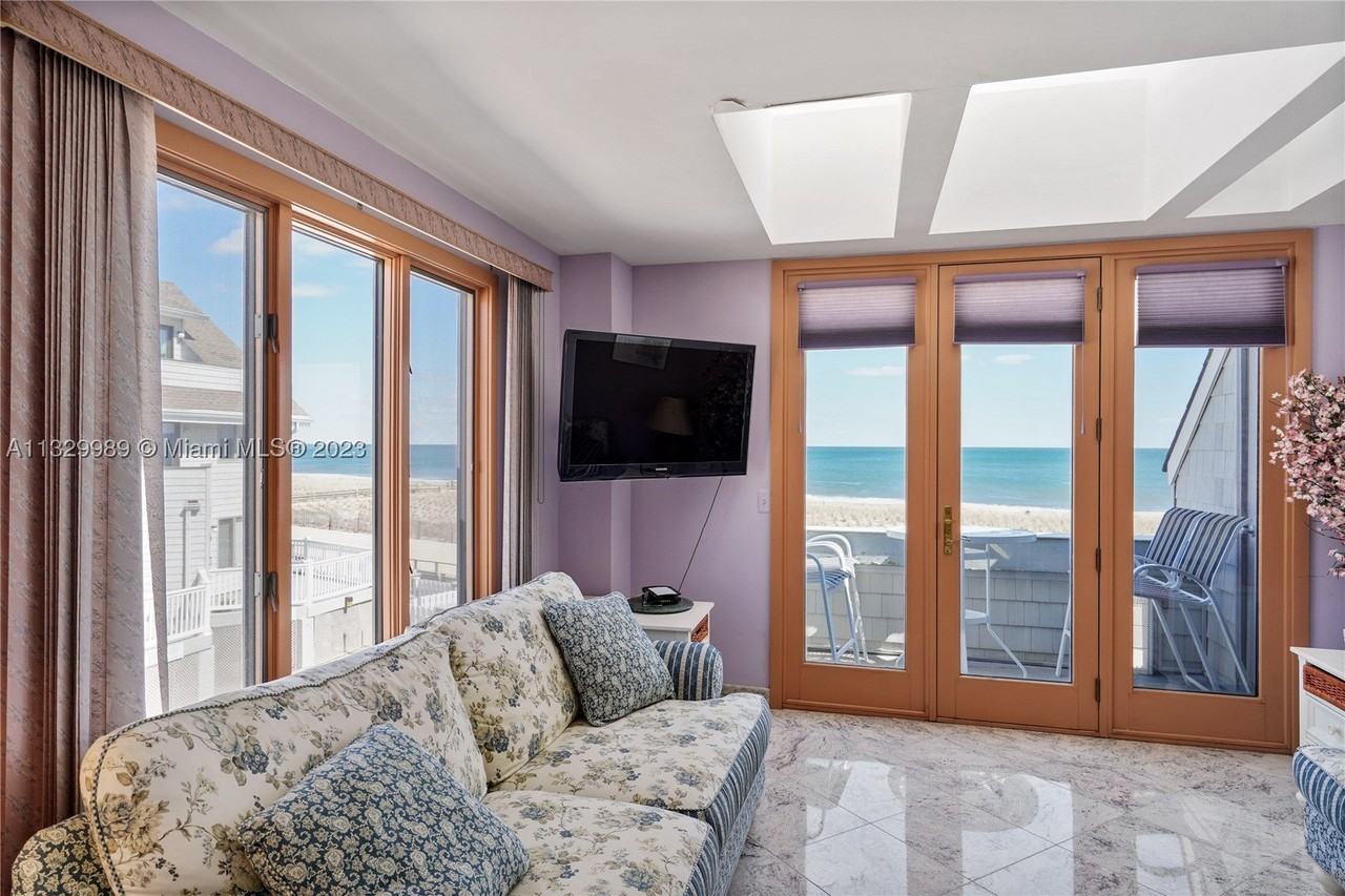 900 Ocean Ave #108