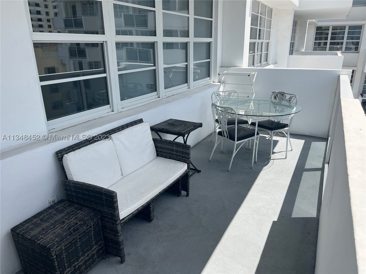 100 Lincoln Rd #1007 - Photo 3 of 50