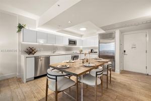 featured image of 102 24th St #1412