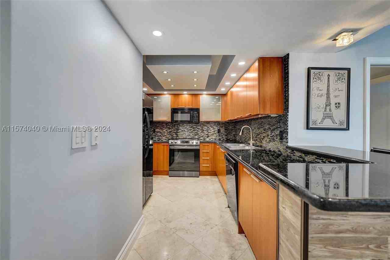16699 Collins Ave #4106 - Photo 6 of 45