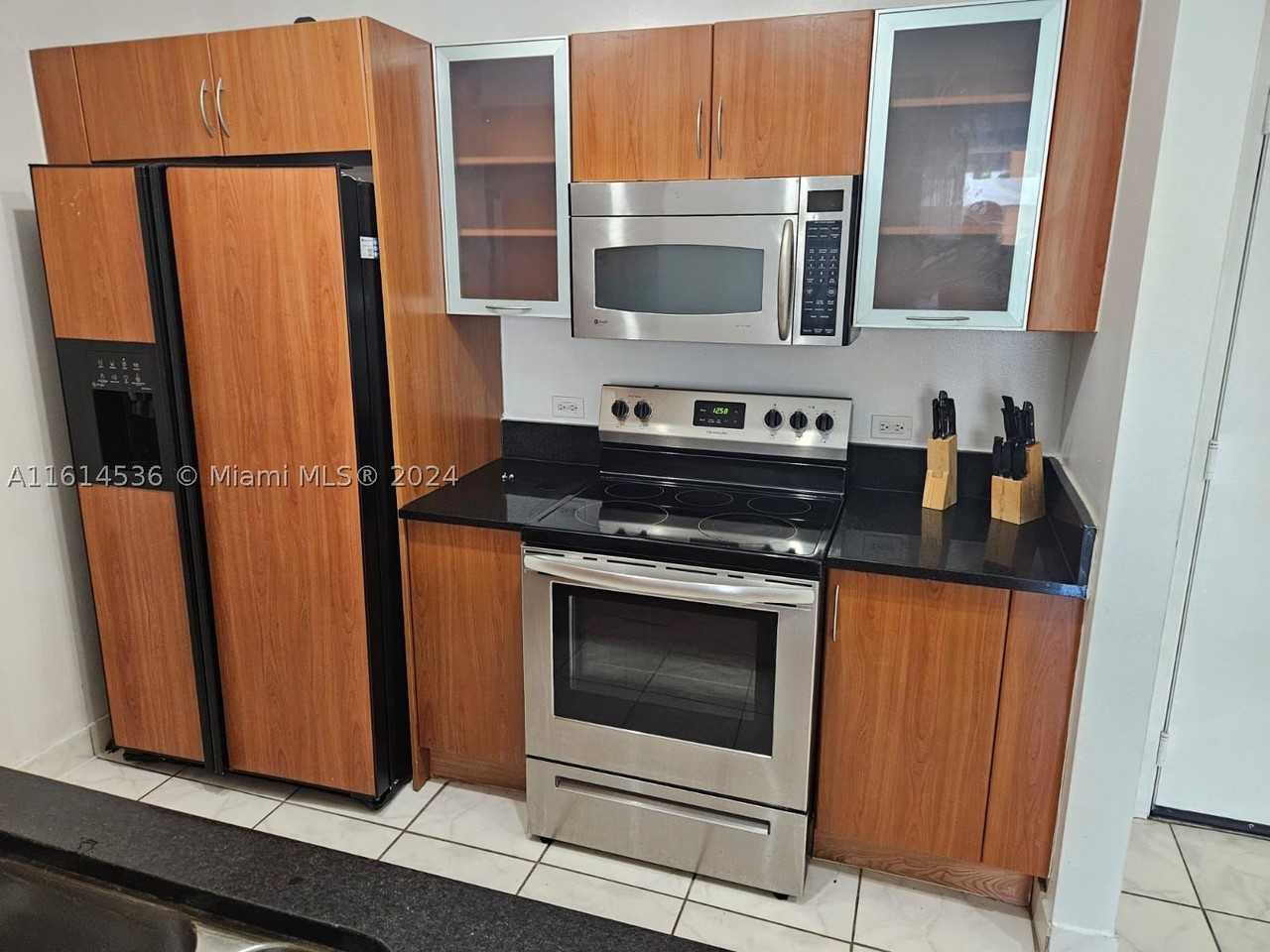 2775 Ne 187th St #323 - Photo 5 of 36