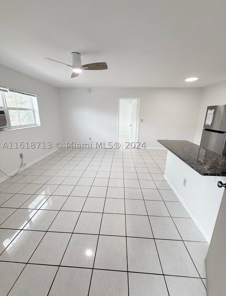 100 Ne 78th St #9 - Photo 3 of 15