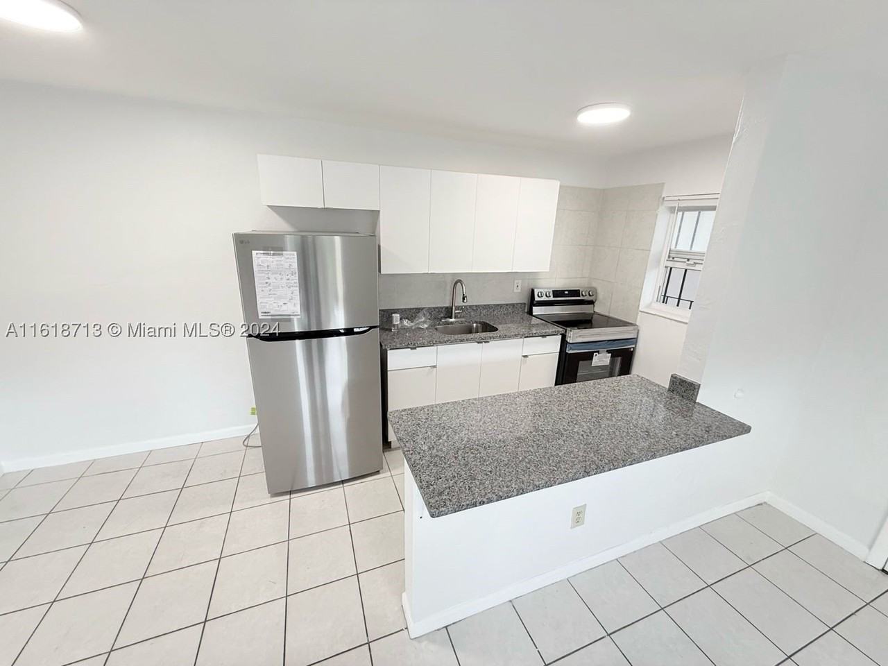 100 Ne 78th St #9 - Photo 7 of 15