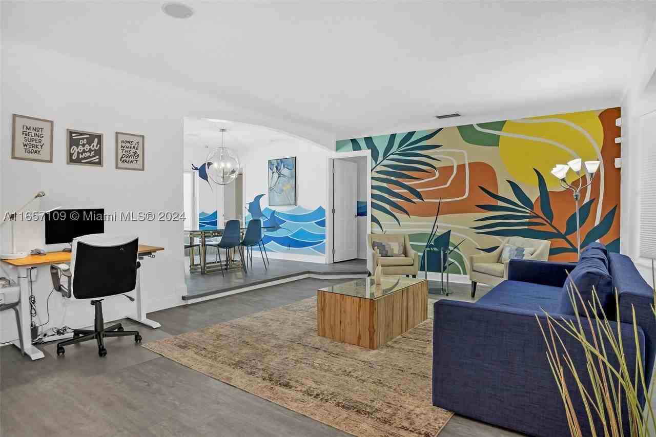 5220 Ne 26th Ave - Photo 5 of 50