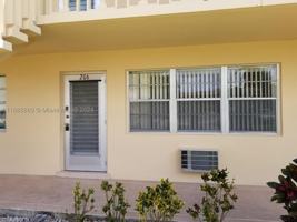 featured image of 206 Sheffield I #206