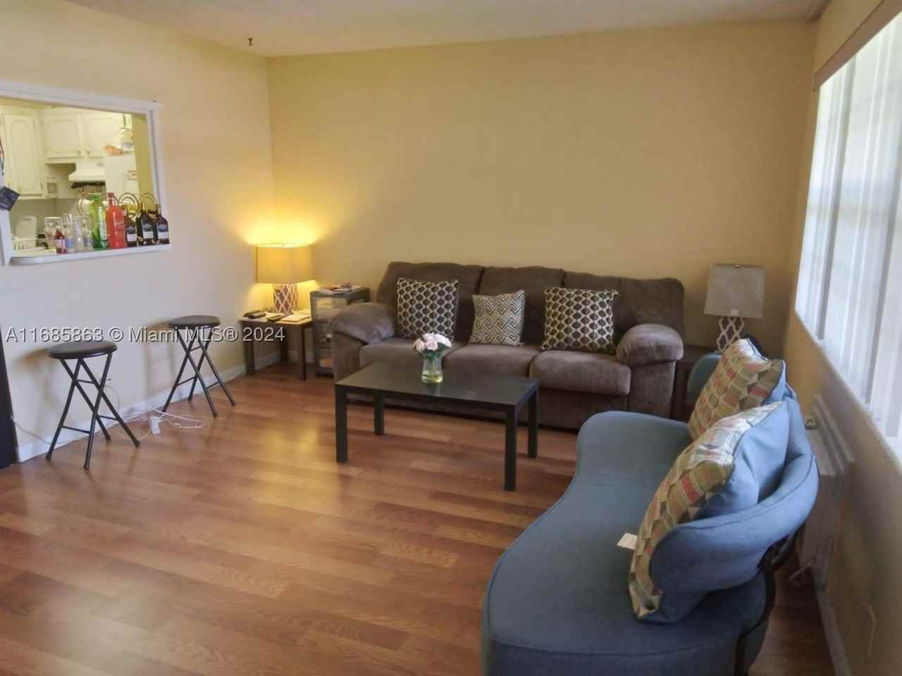206 Sheffield I #206 - Photo 3 of 6