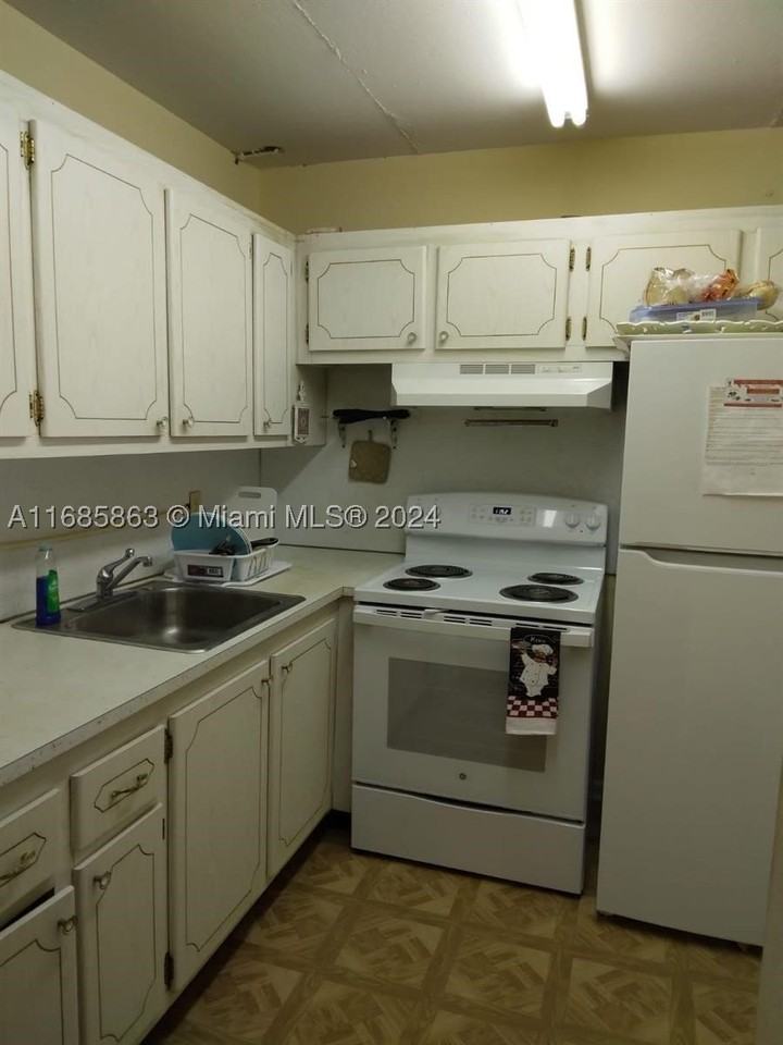 206 Sheffield I #206 - Photo 5 of 6
