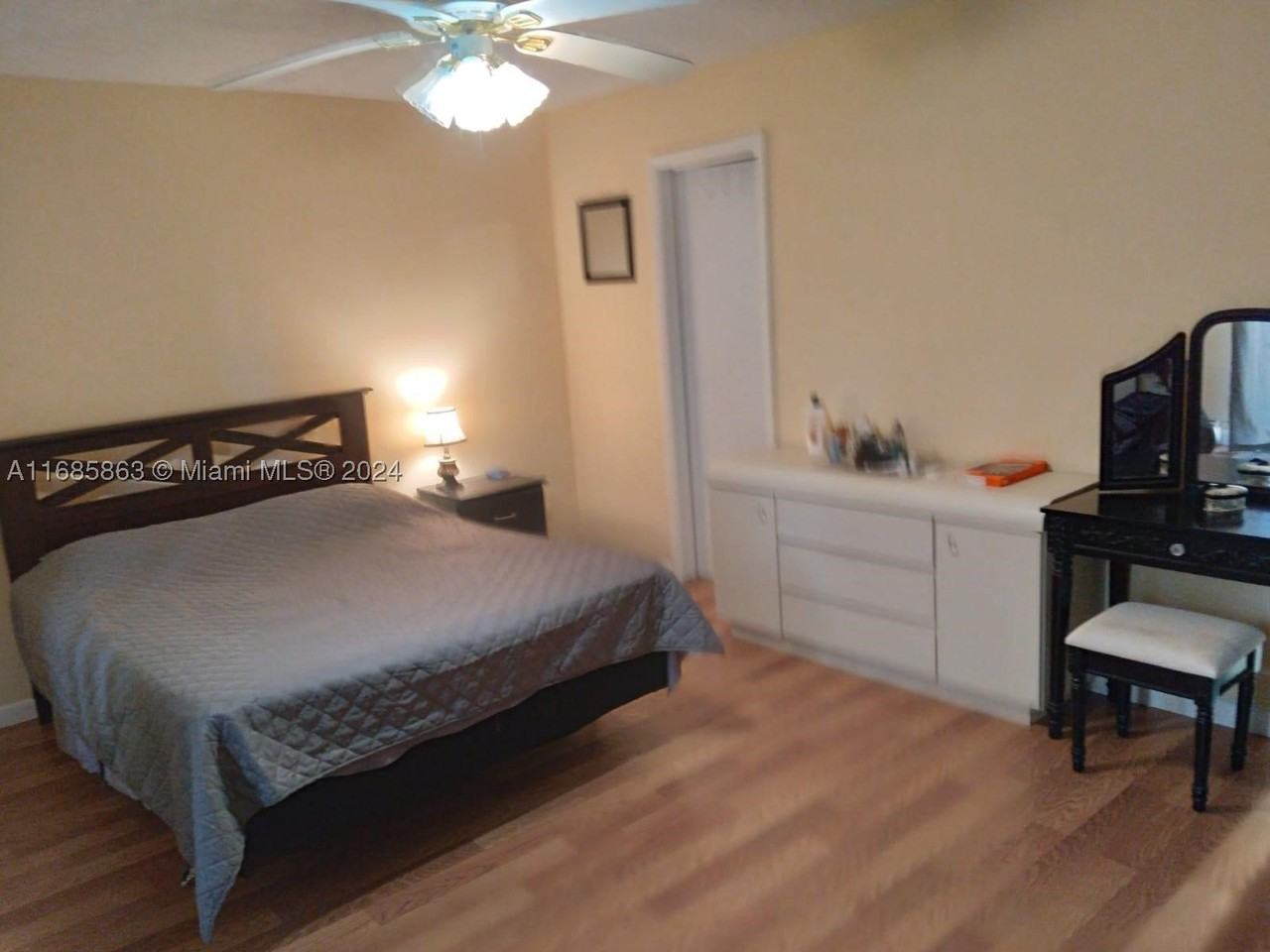 206 Sheffield I #206 - Photo 6 of 6