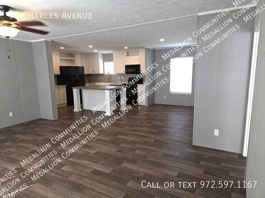 58 Charles Ave - Photo 2 of 7