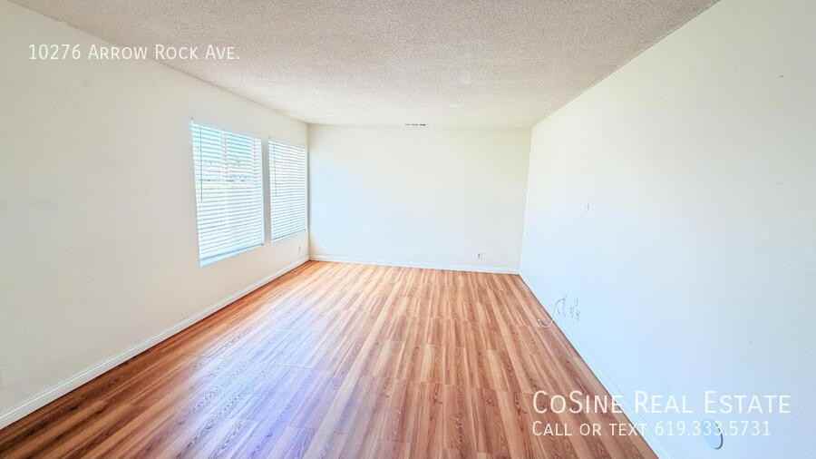 10276 Arrow Rock Ave - Photo 2 of 15
