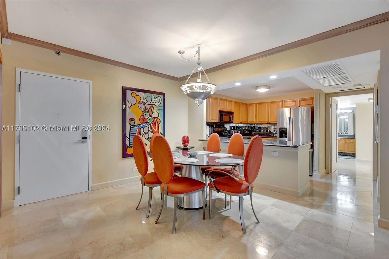 2301 Collins Ave #1206 - Photo 7 of 47