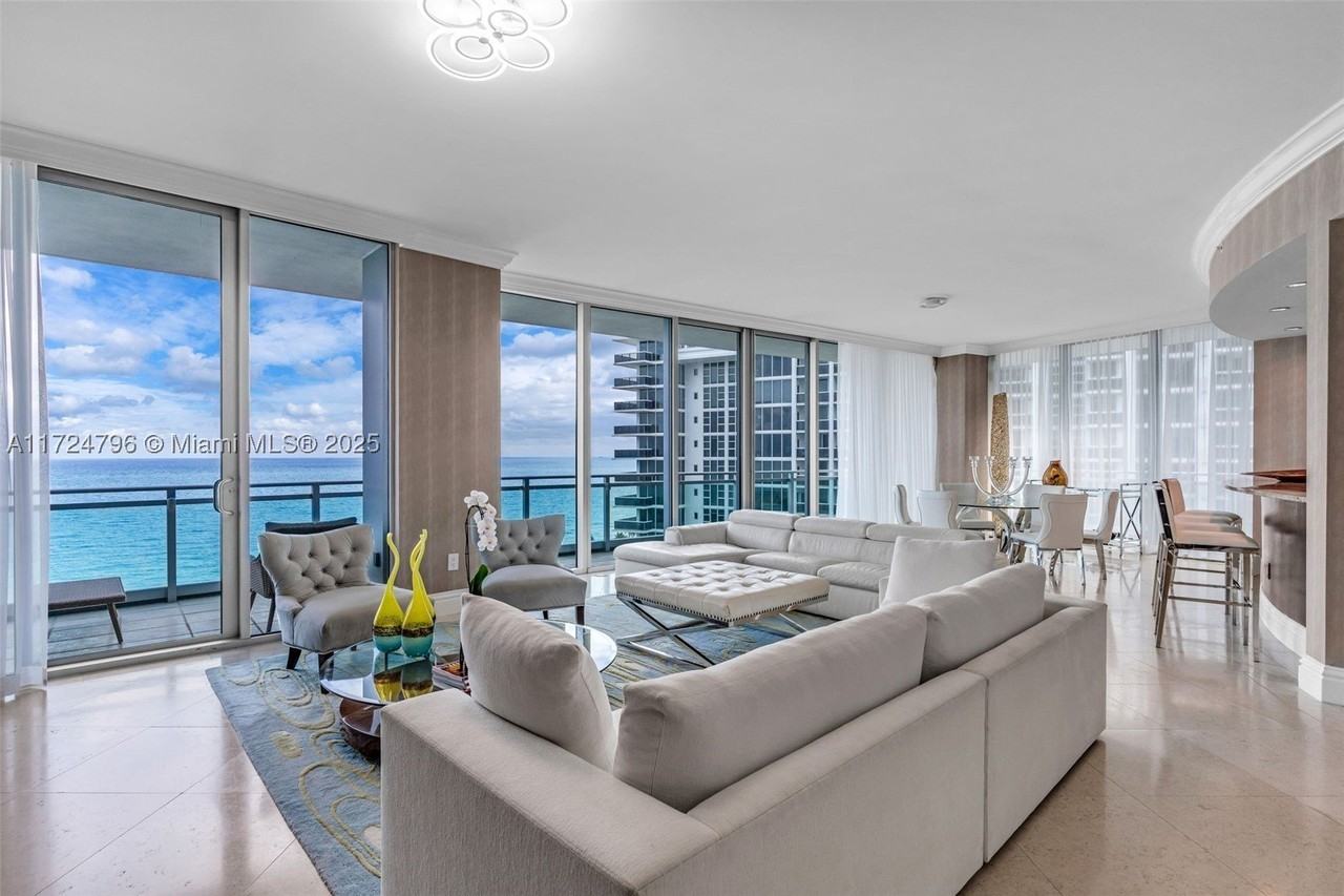 10295 Collins Ave #701 - Photo 7 of 48