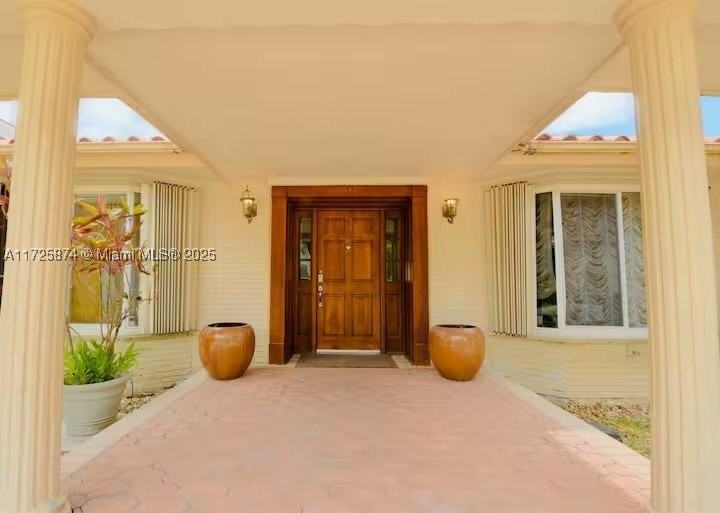 12 Isla Bahia Dr - Photo 3 of 45
